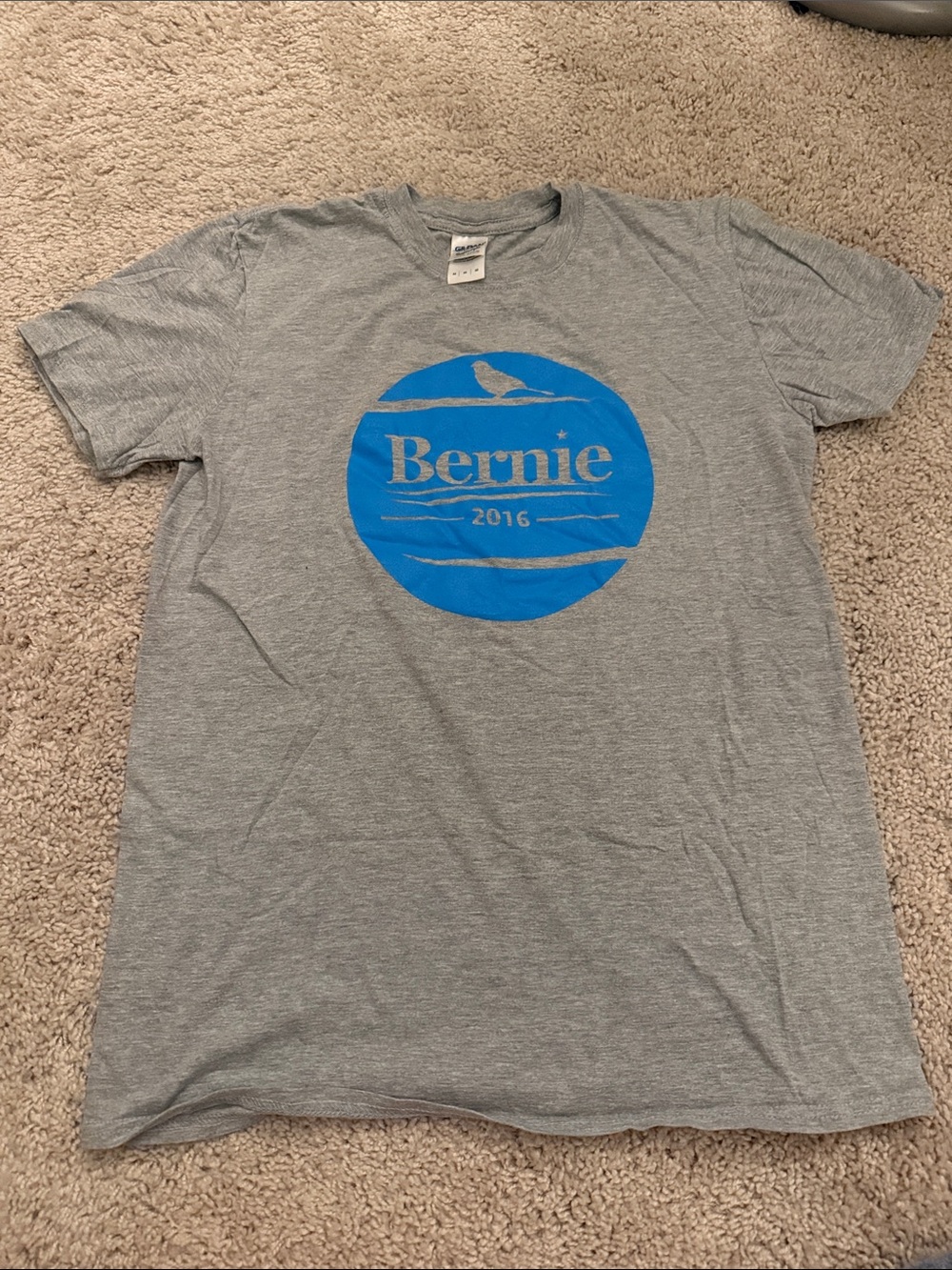 Bernie 2016 Short Sleeve Graphic Tee - Gray with Blue Logo
